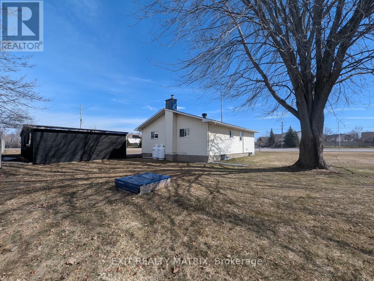 1632 Trim Road Property Photo 6