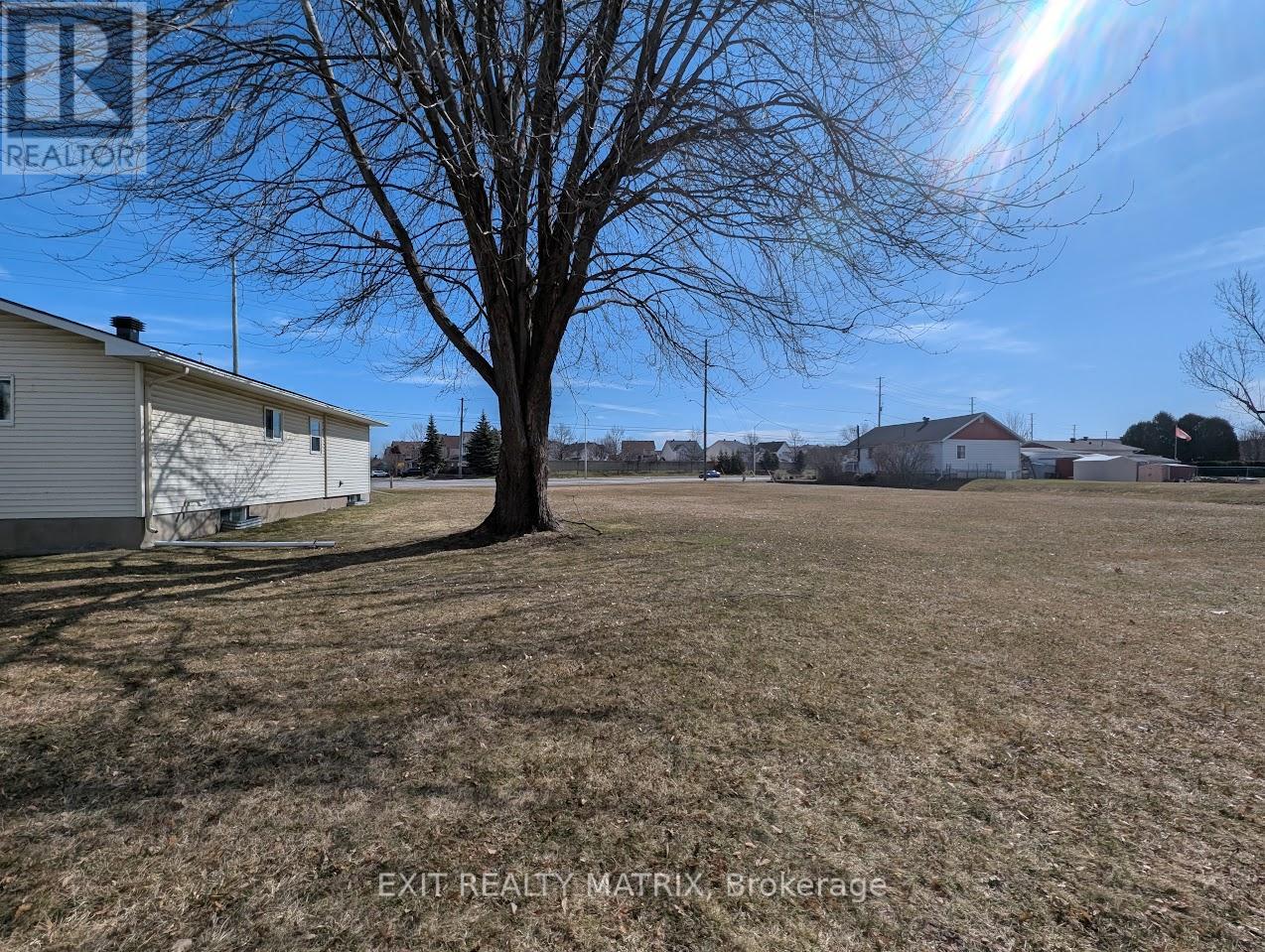 1632 Trim Road Property Photo 7