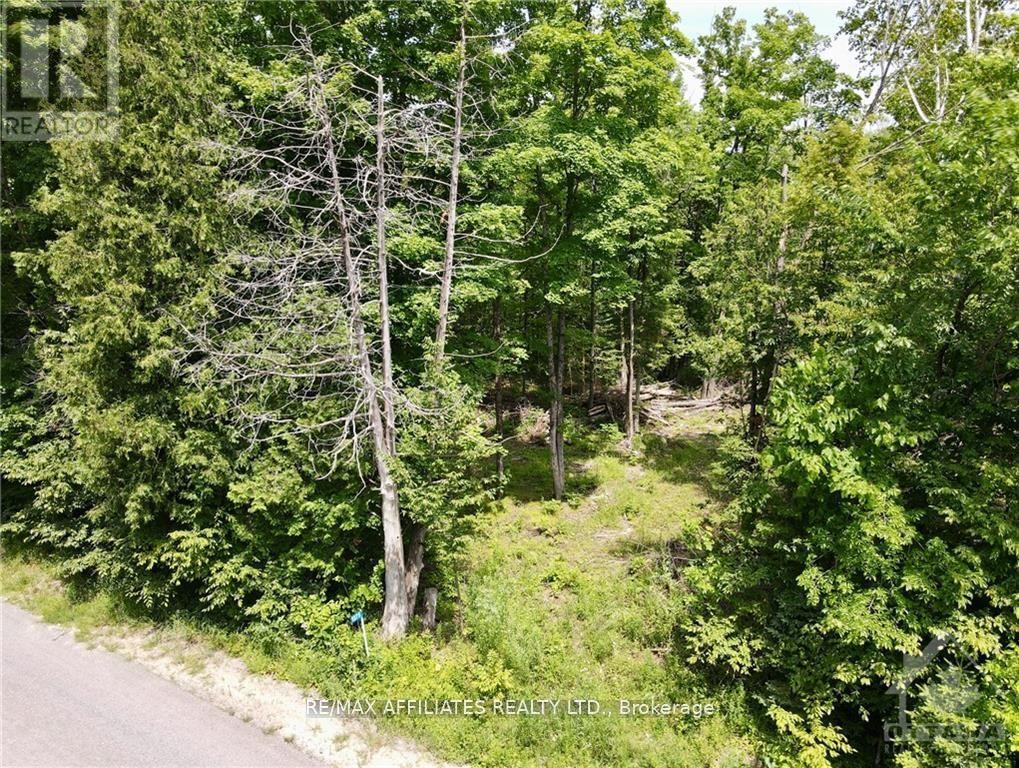 1375 Sheridan Rapids Road Property Photo 5