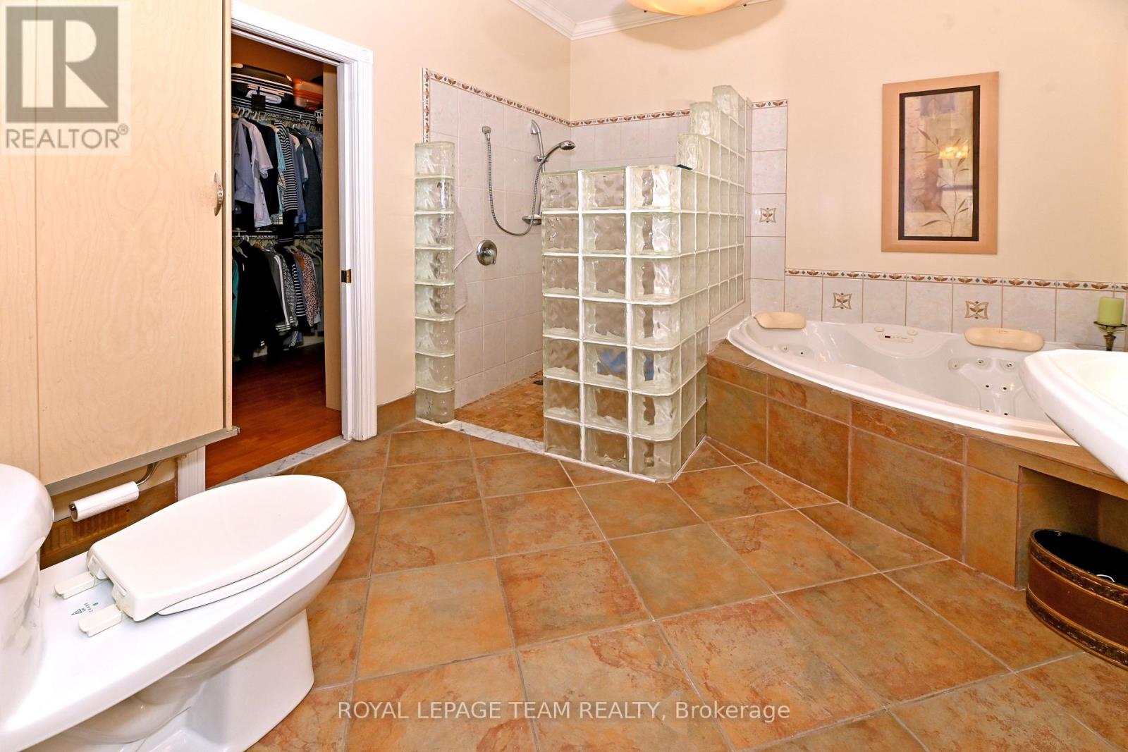 93-95 Lower Charlotte Street Property Photo 16