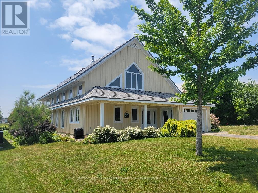 4 CARLA COURT Property Photo 1