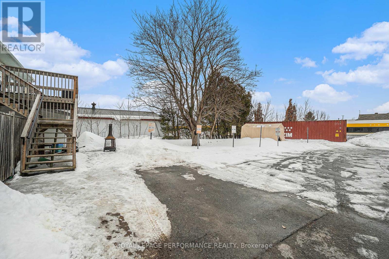 711 Principale Street Property Photo 15