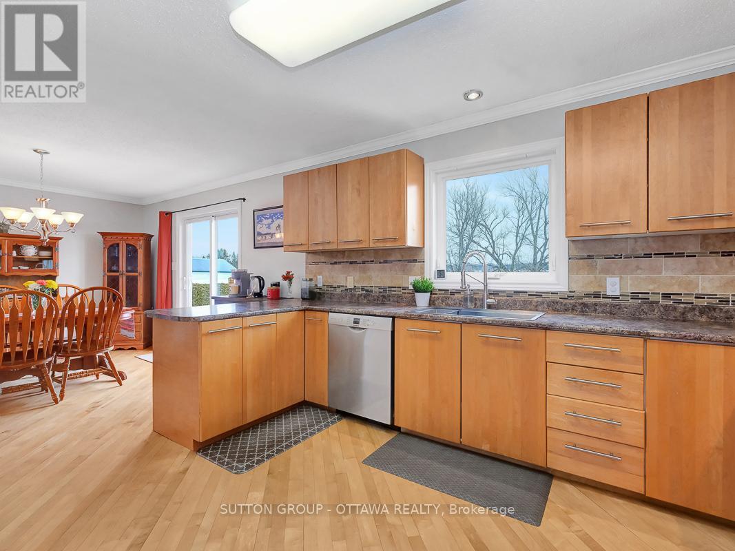 2469 Du Lac Road Property Photo 18