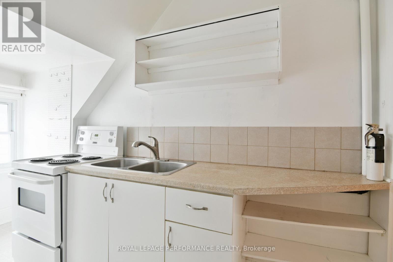 66 Delaware Avenue Property Photo 38