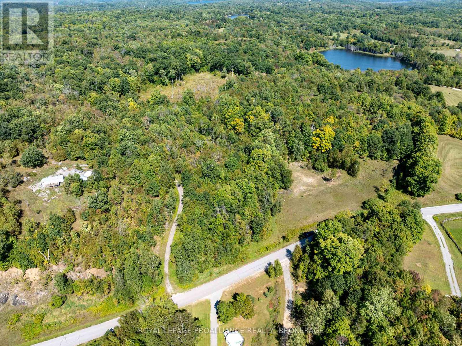406 Crozier Road Property Photo 1