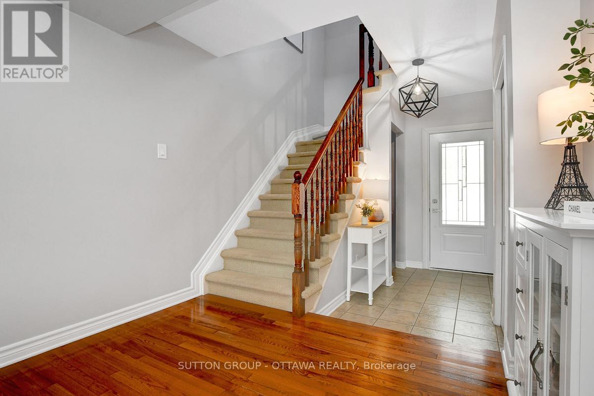 4225 Kelly Farm Drive Property Photo 3