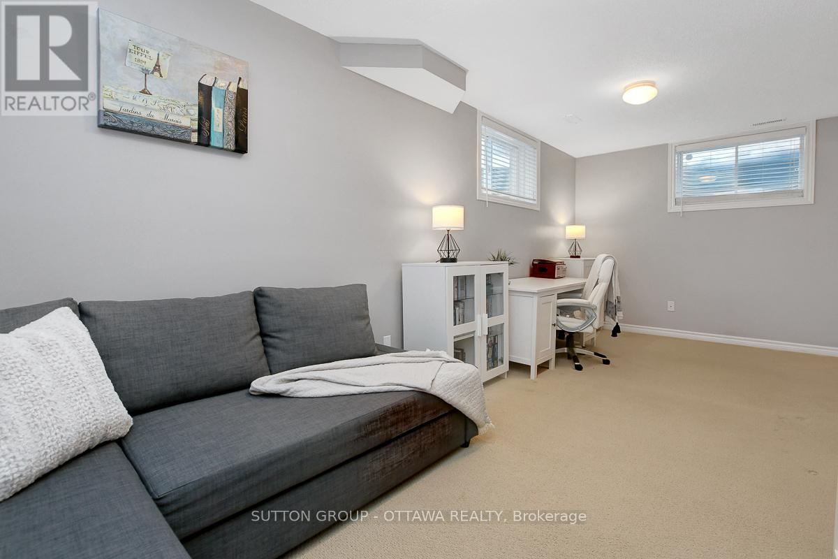 4225 Kelly Farm Drive Property Photo 31
