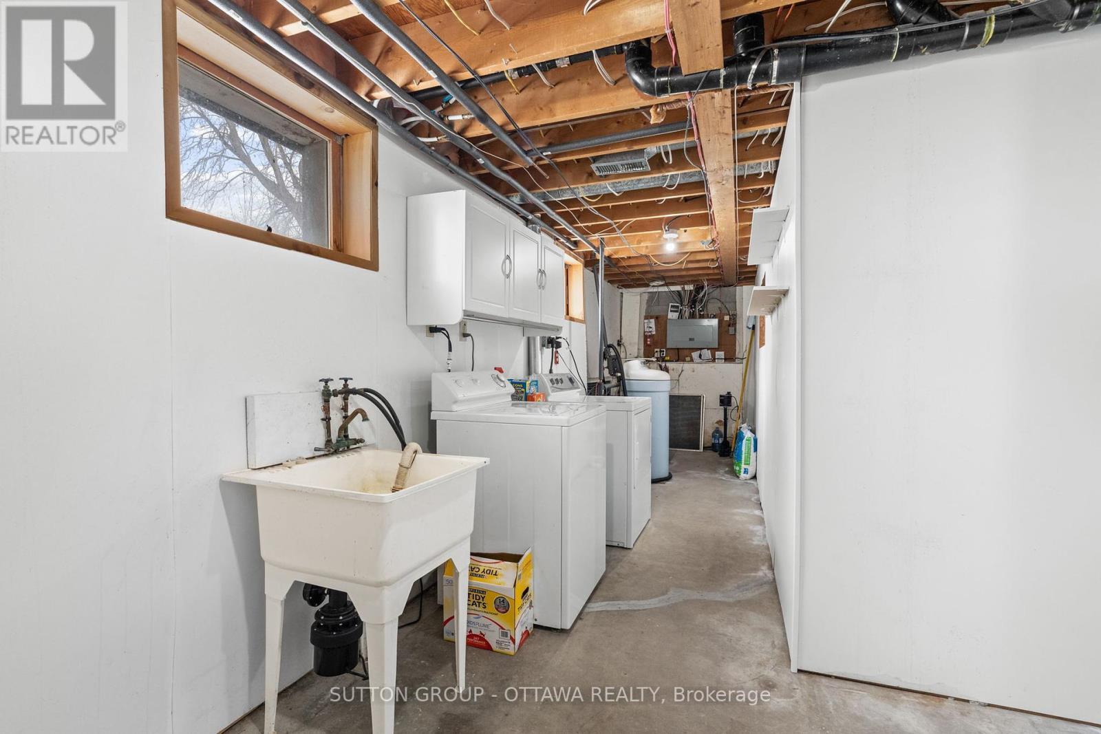 6489 Rideau Valley Drive N Property Photo 32