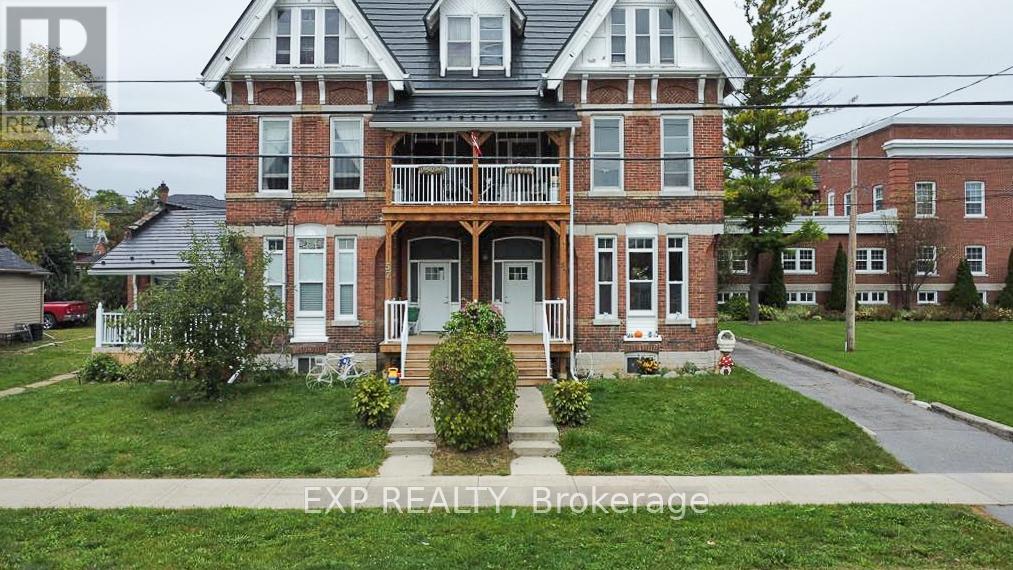55-57 Dundas Street W Property Photo 2