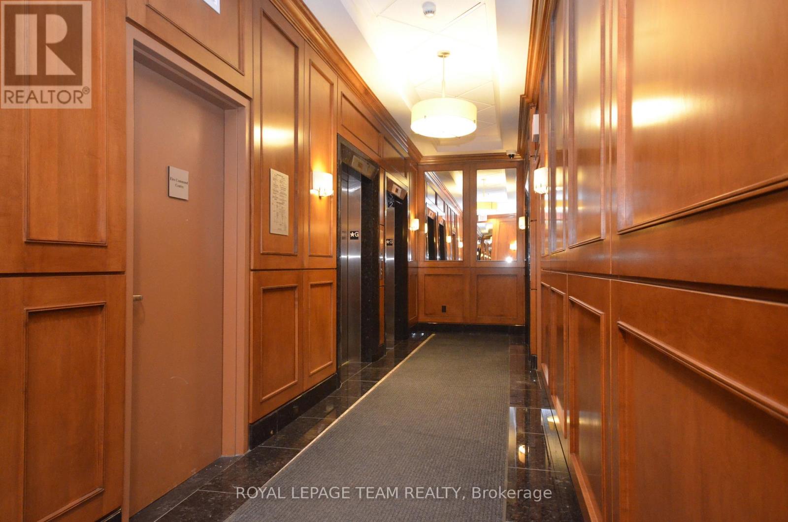 404 - 242 Rideau Street Property Photo 3
