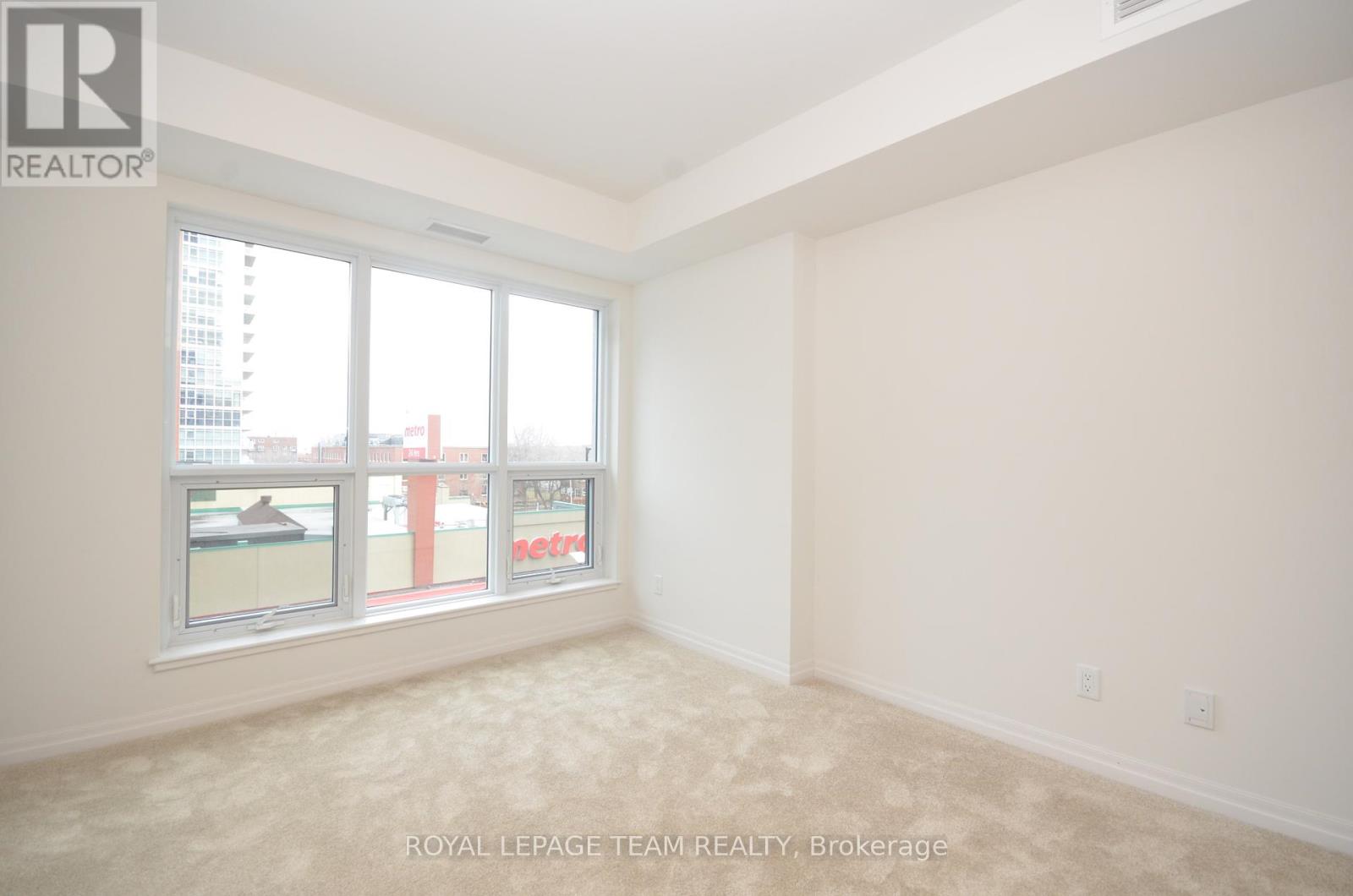 404 - 242 Rideau Street Property Photo 25