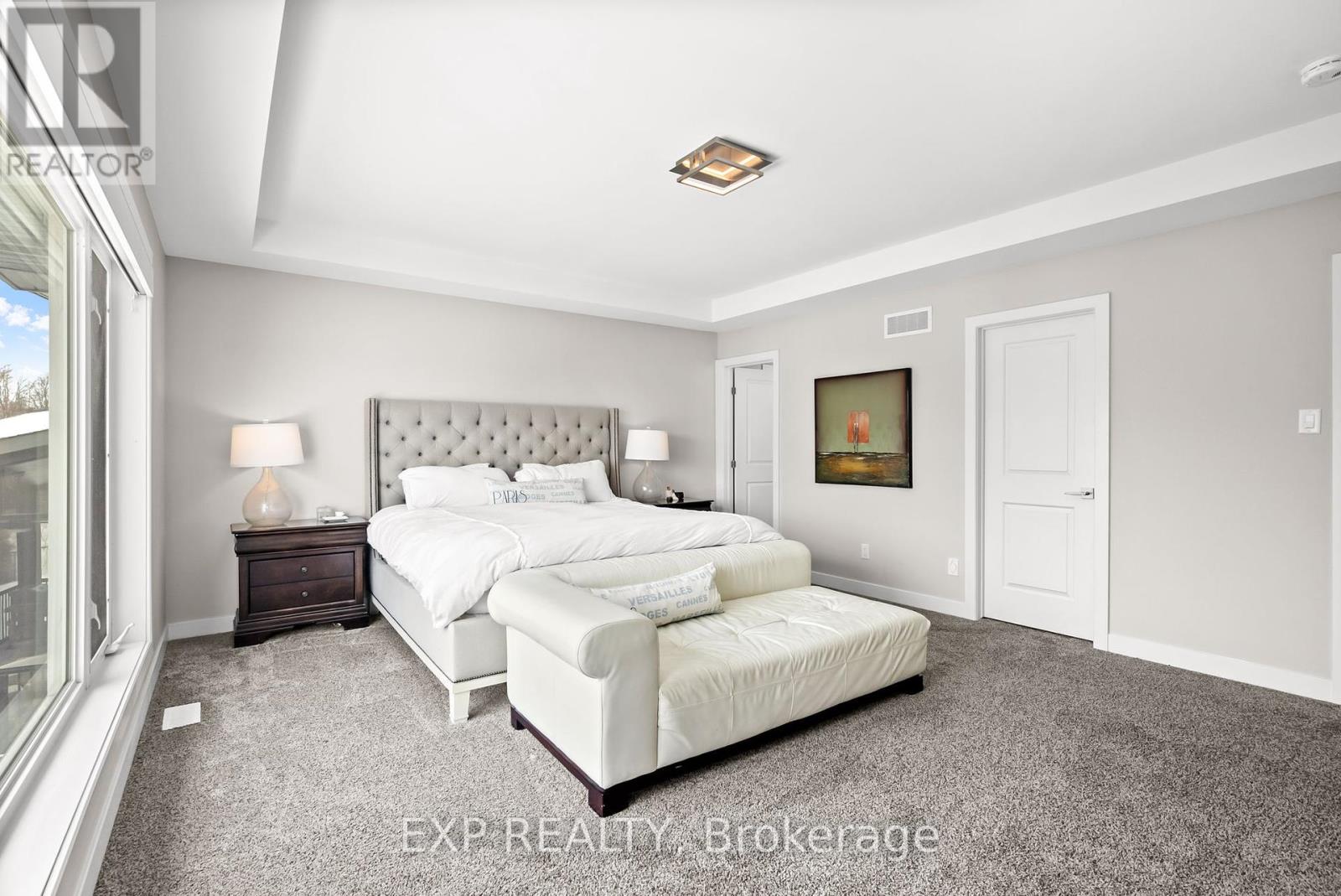 134 Escarpment Crescent Property Photo 20
