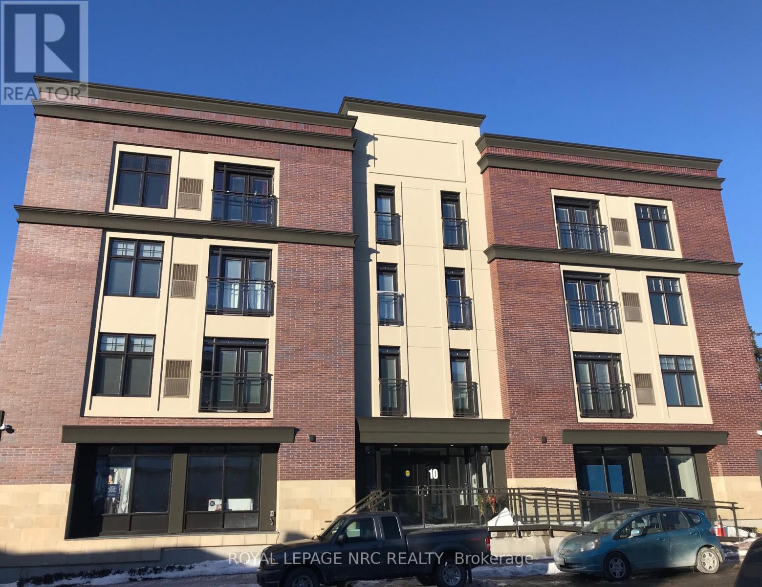 404 - 10 Albert Street E Property Photo 2