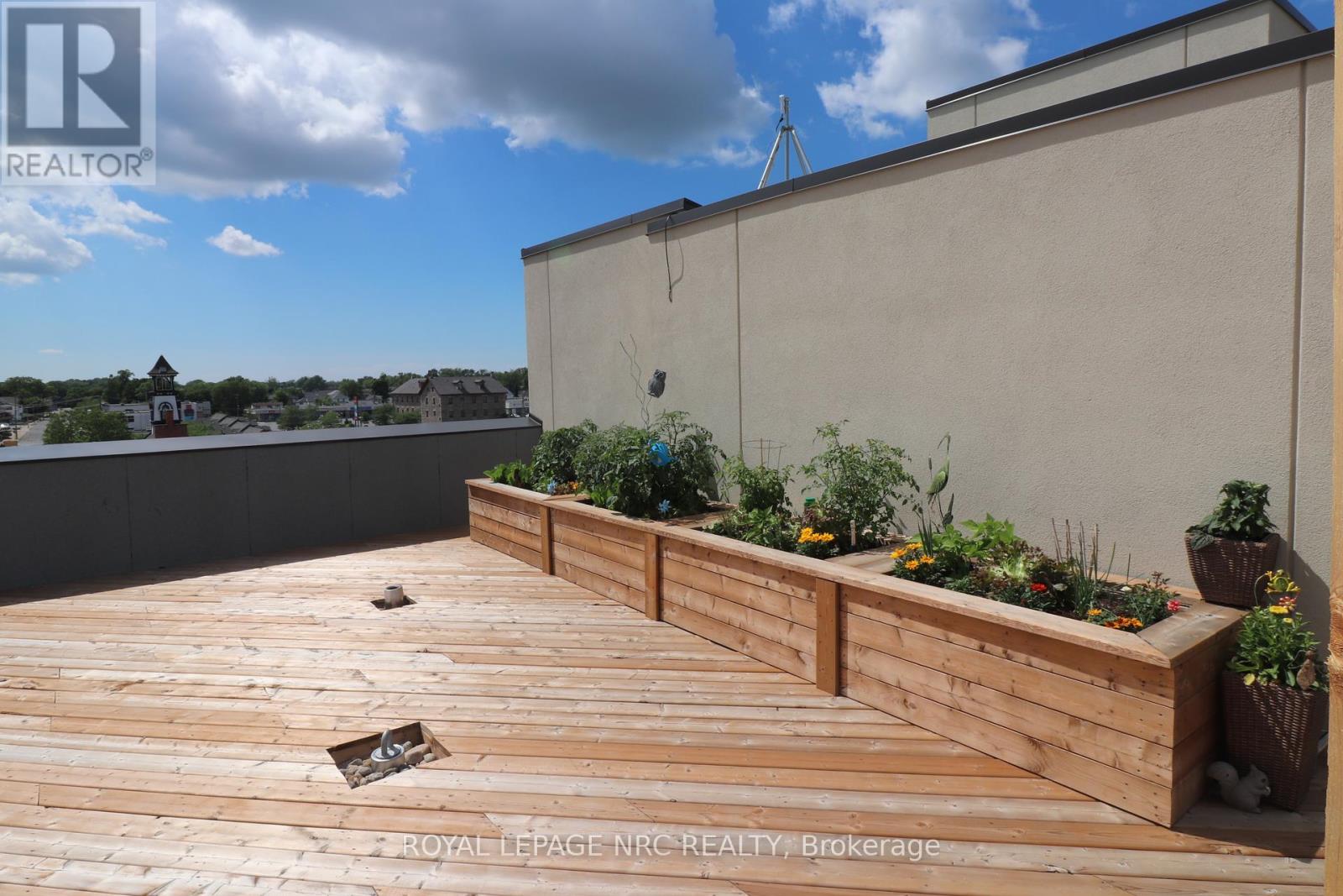 404 - 10 Albert Street E Property Photo 24