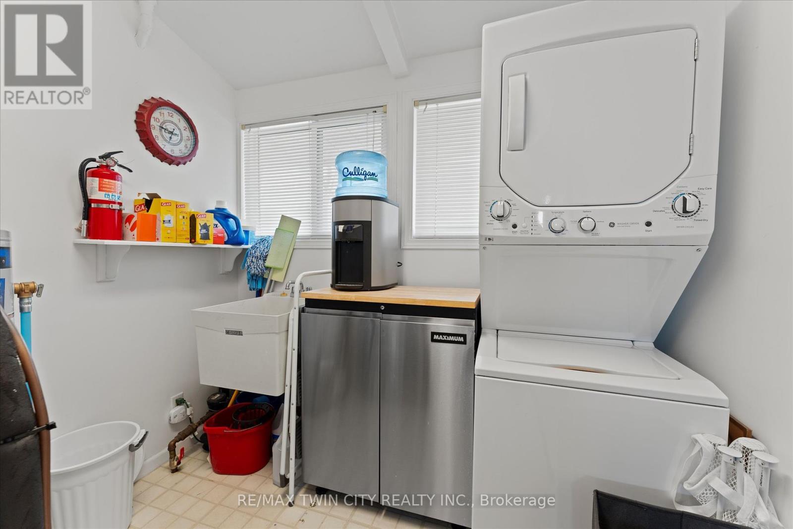 244 Cotterie Park Property Photo 29