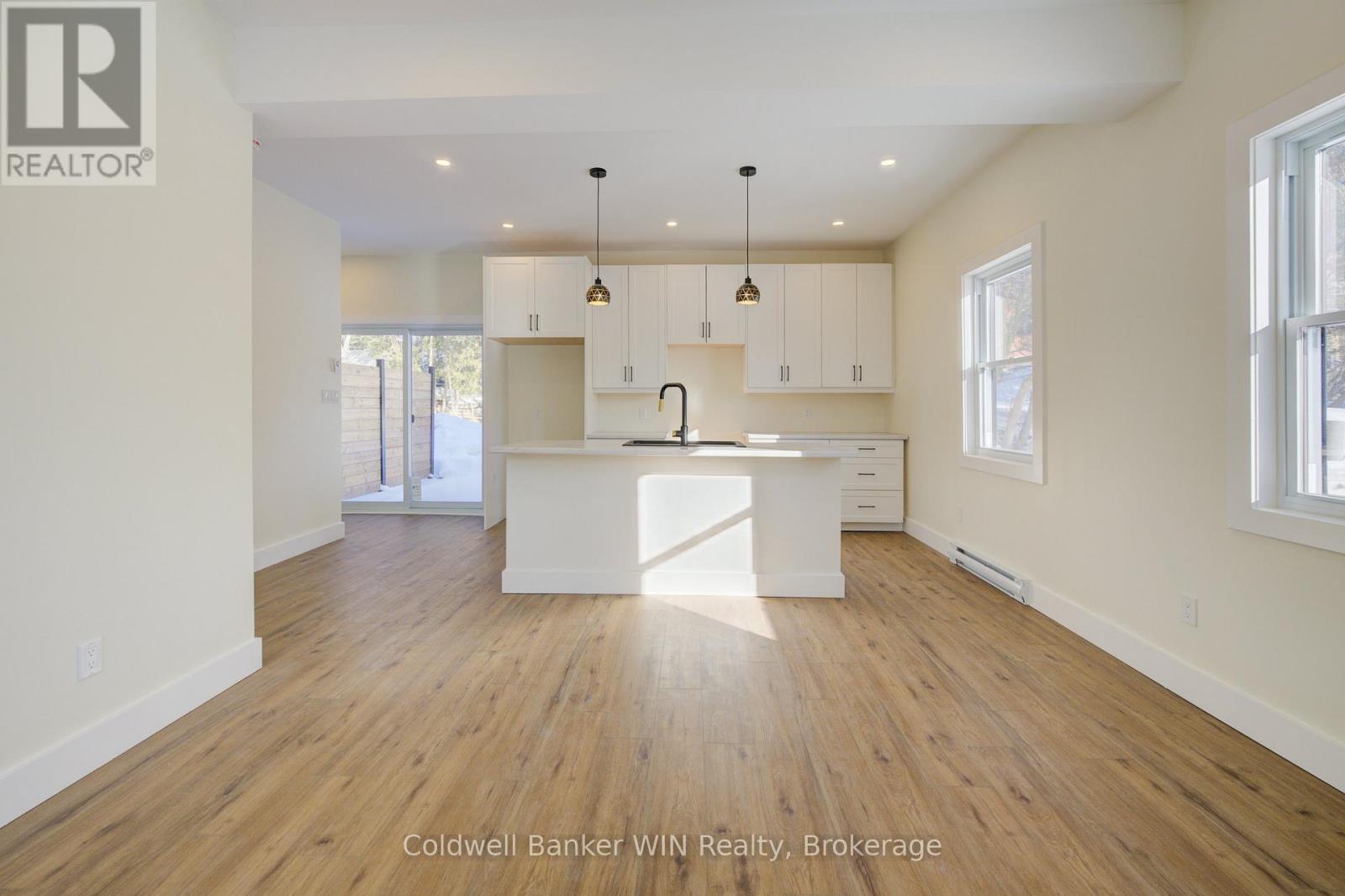 24 Crawford Street Property Photo 7