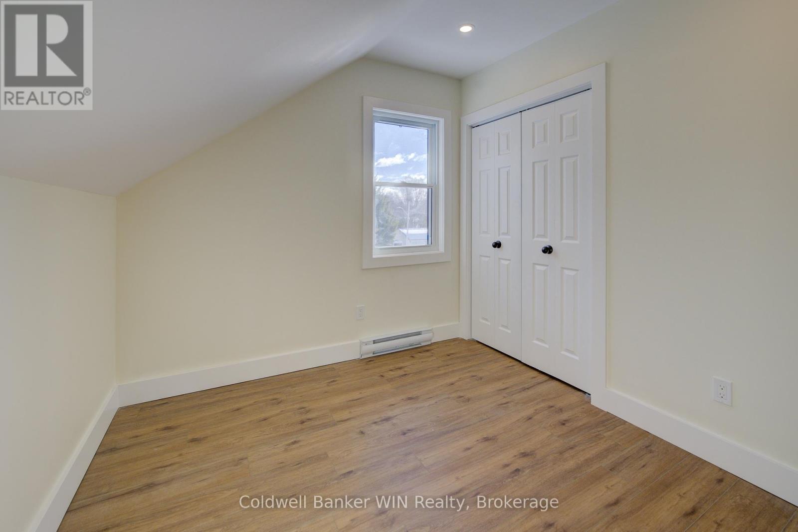 24 Crawford Street Property Photo 15