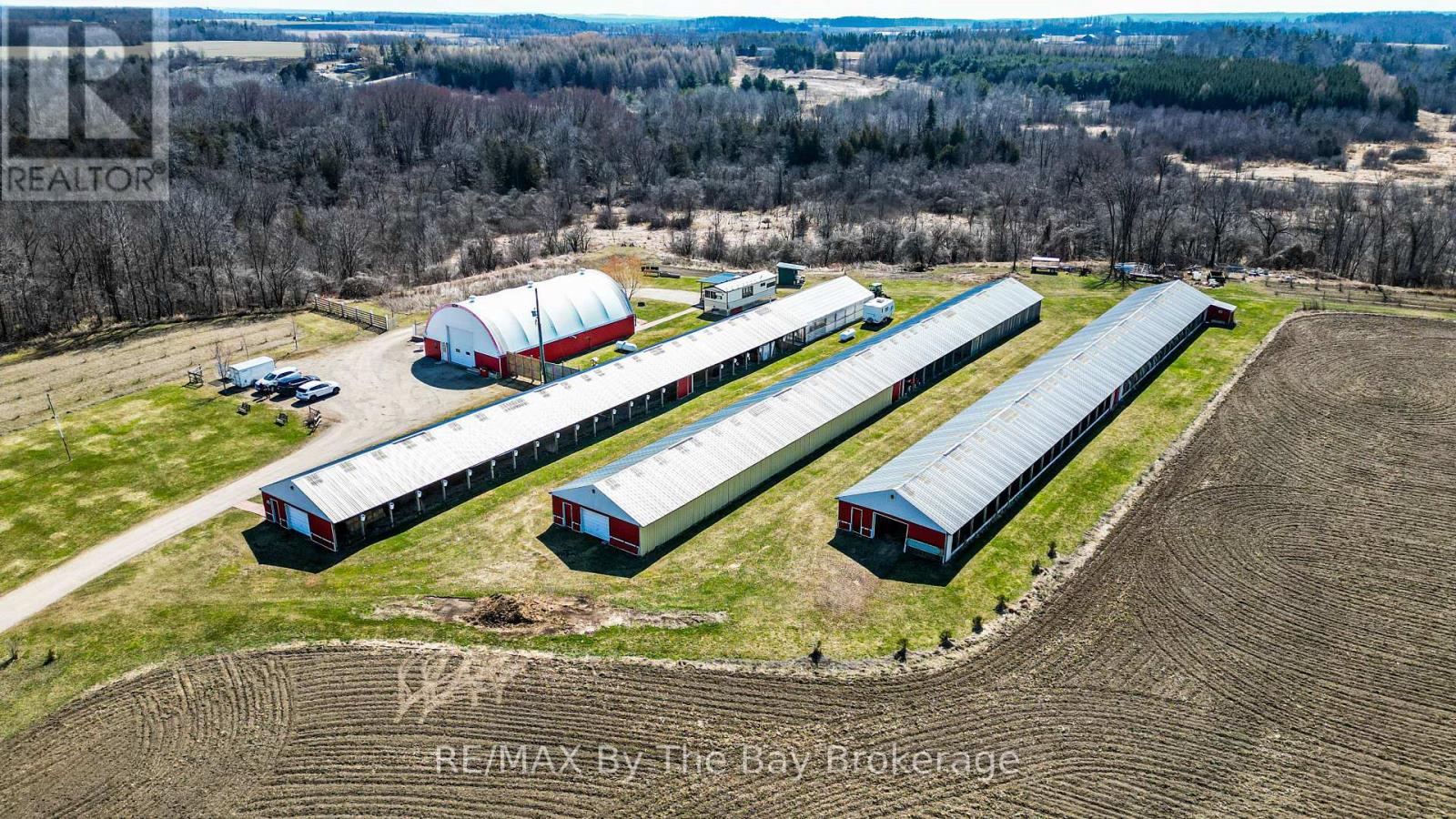 828482 Mulmur Nottawasaga Townline Property Photo 10