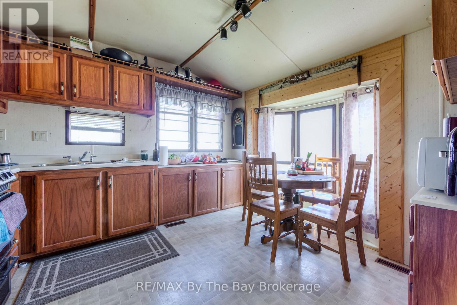 828482 Mulmur Nottawasaga Townline Property Photo 29