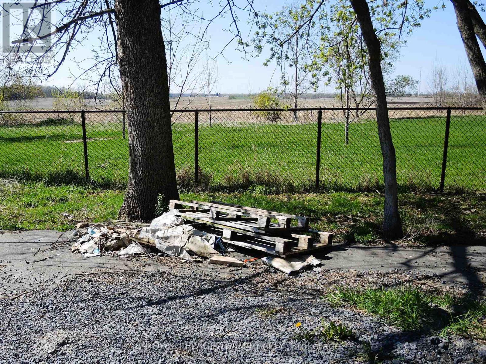 16225 Rush City Road Property Photo 6