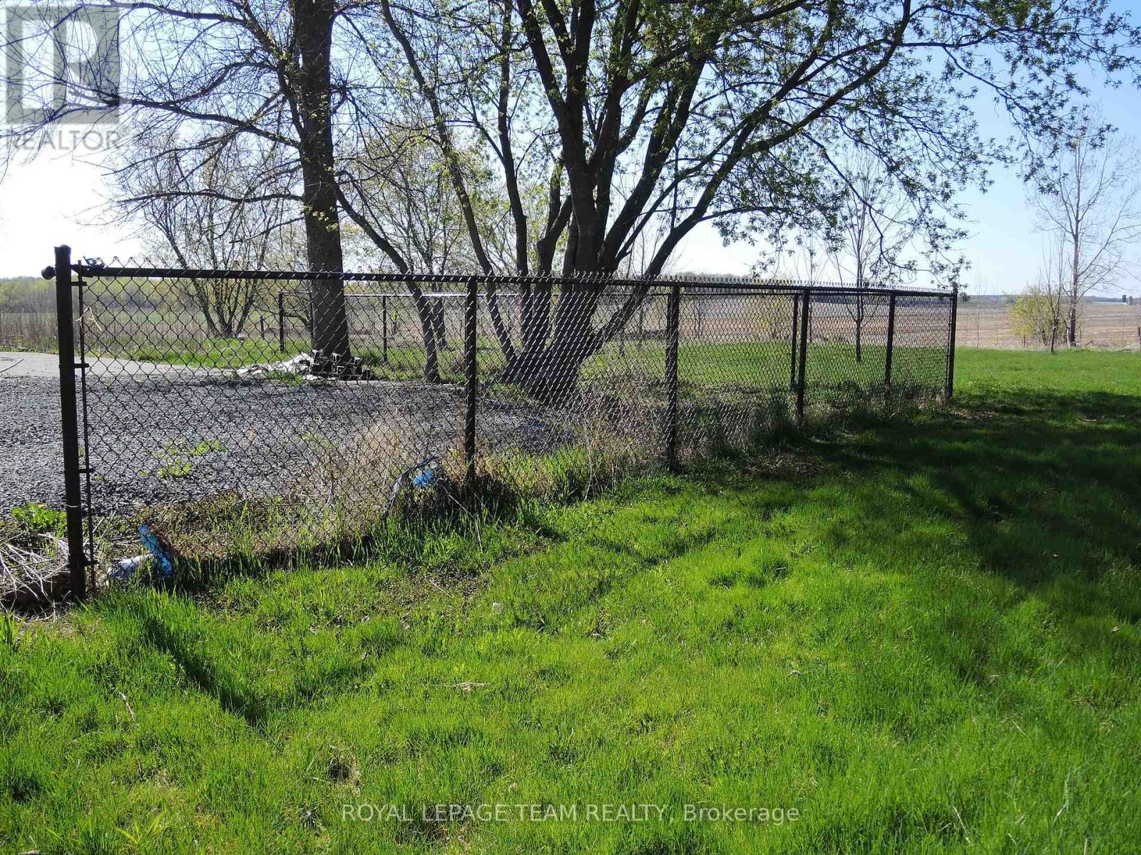 16225 Rush City Road Property Photo 9