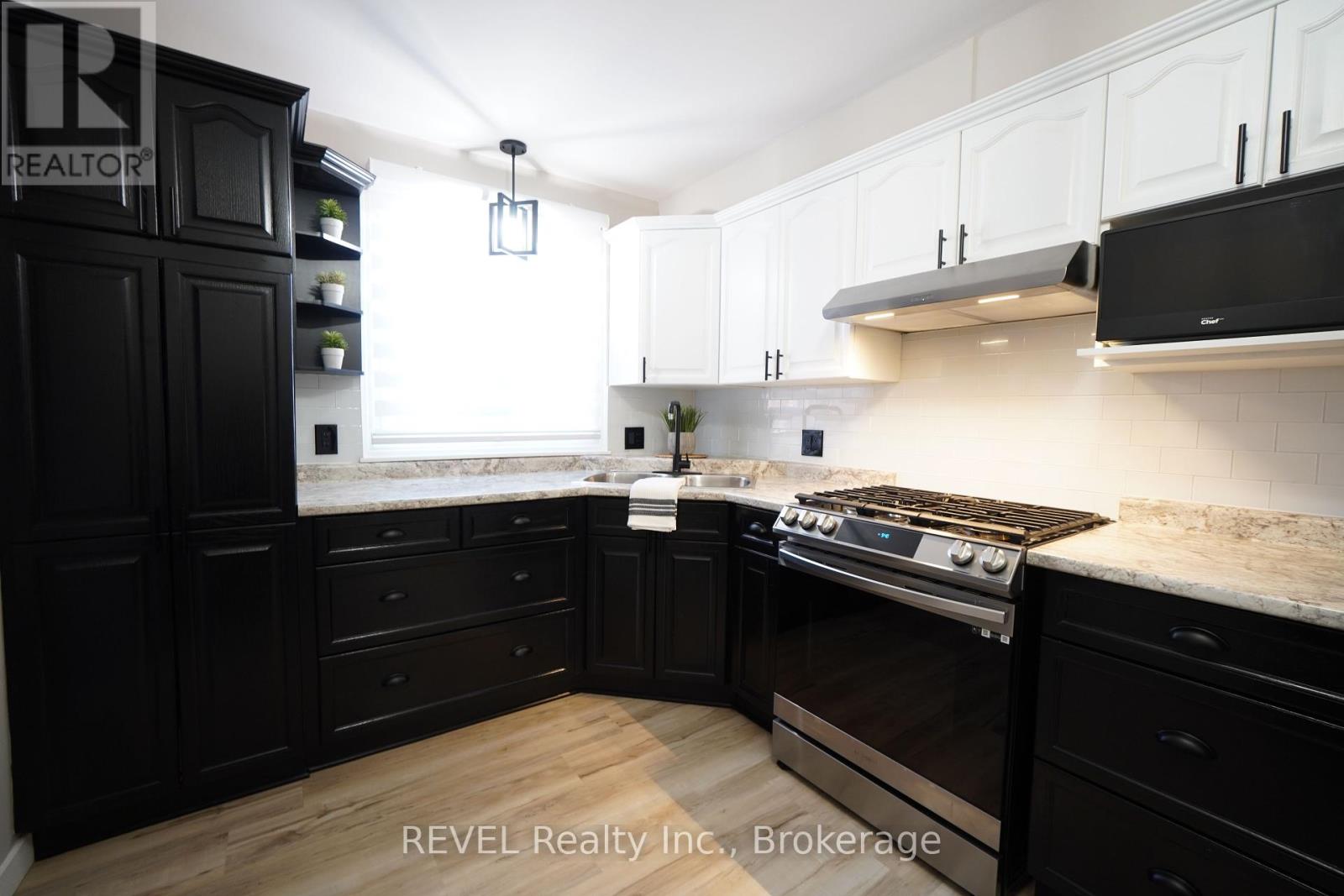 74 - 6453 Colborne Street Property Photo 5