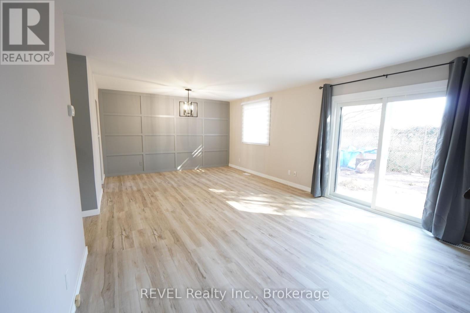 74 - 6453 Colborne Street Property Photo 12
