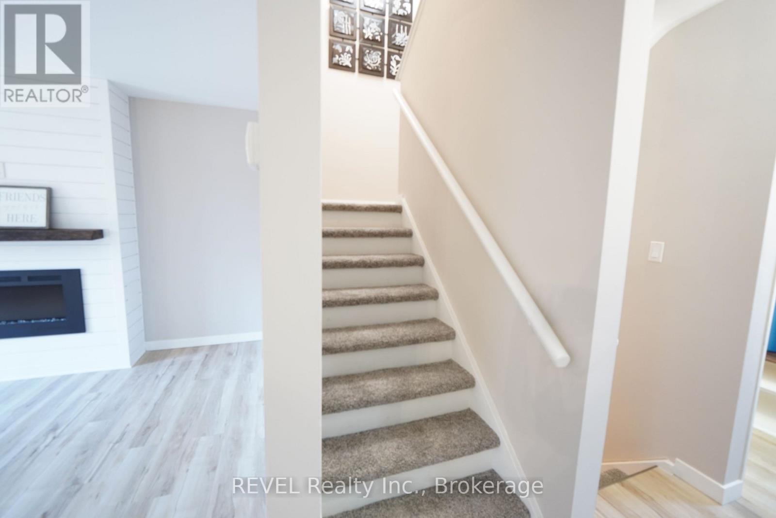 74 - 6453 Colborne Street Property Photo 15