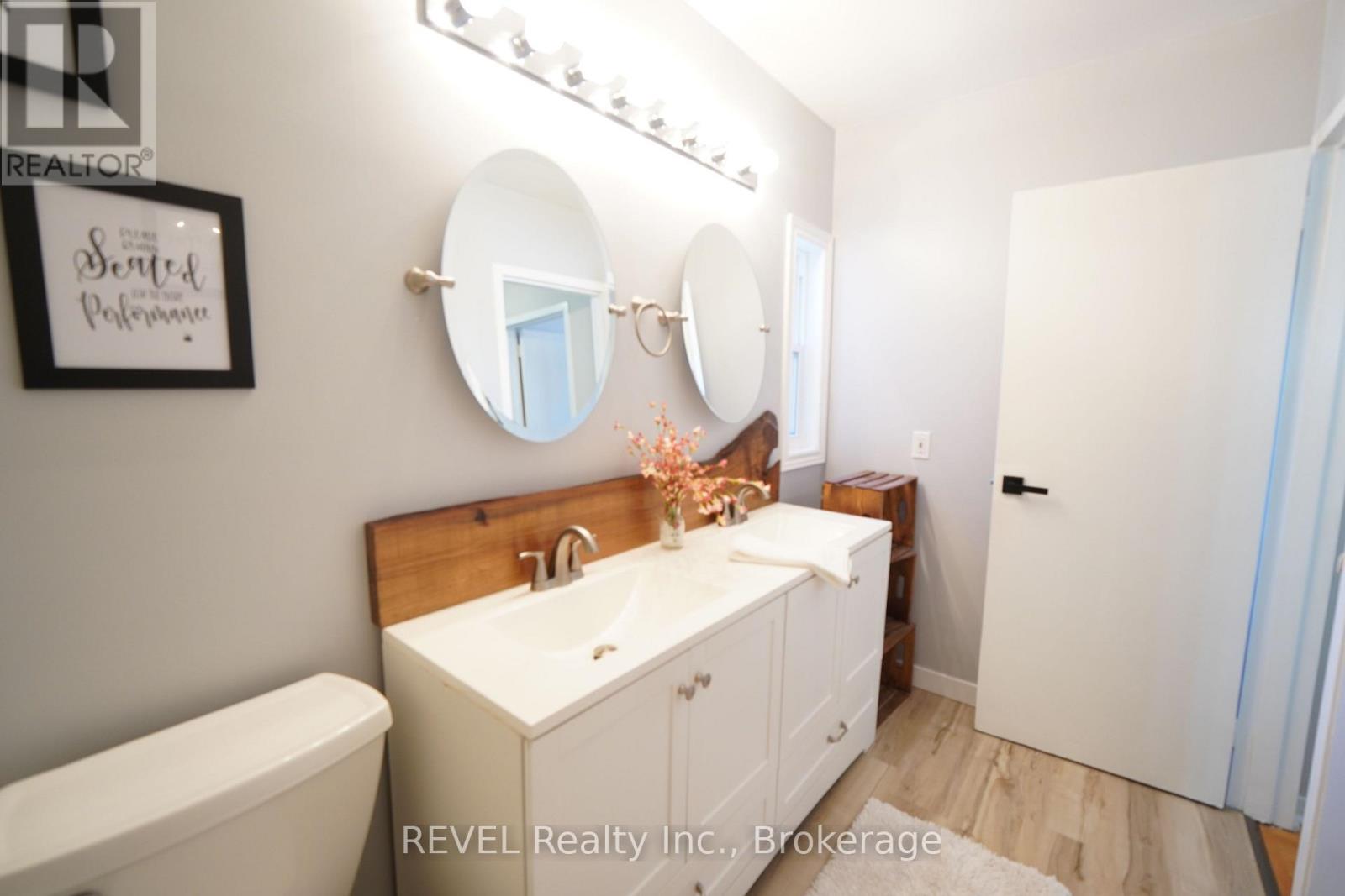 74 - 6453 Colborne Street Property Photo 17