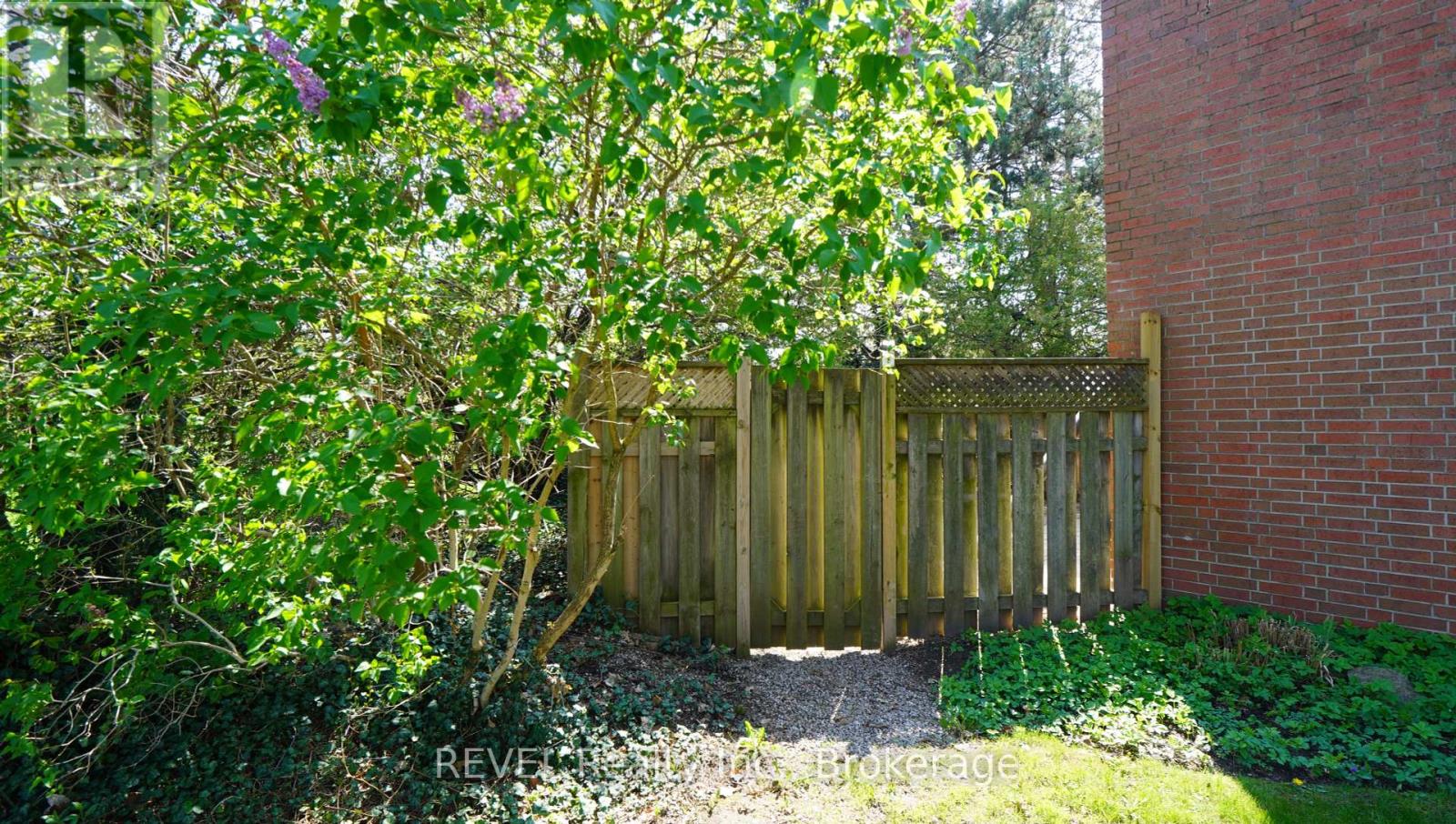 74 - 6453 Colborne Street Property Photo 29