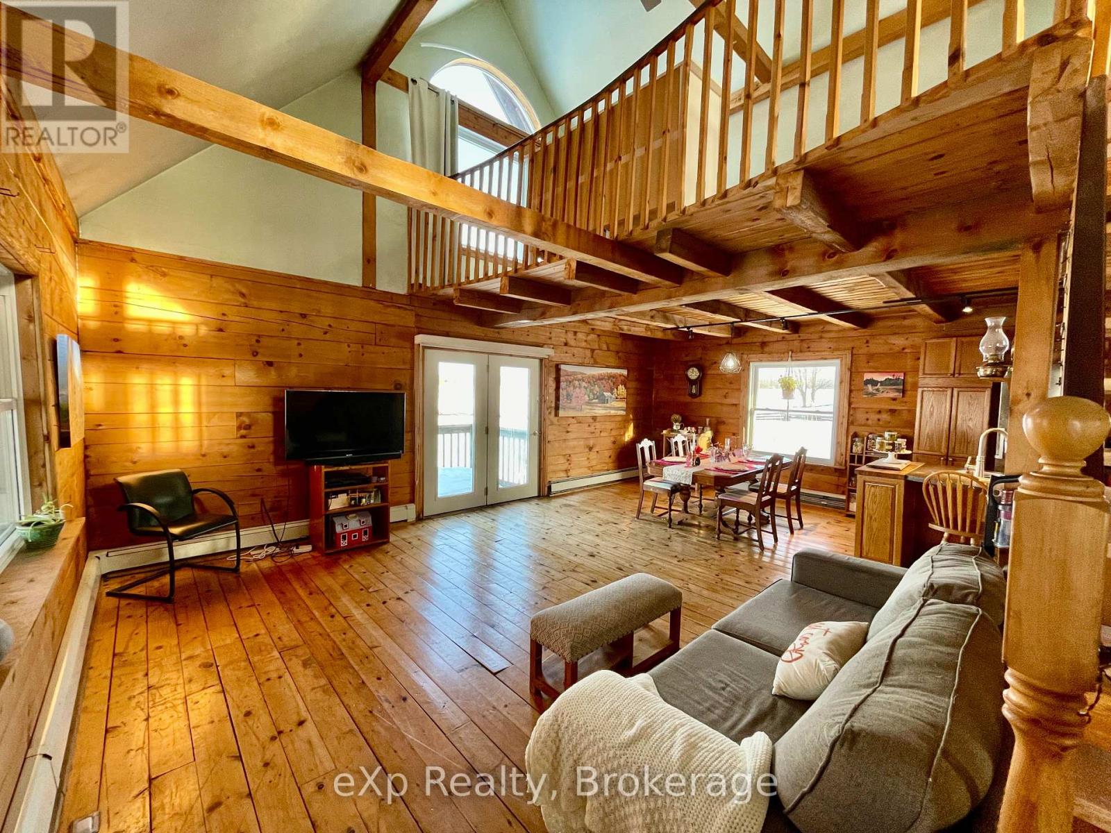 344022 North Line Property Photo 16