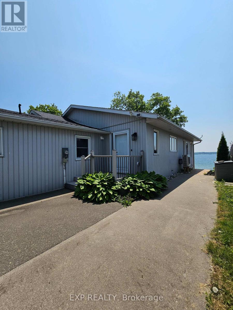 1529 Myers Point Property Photo 1