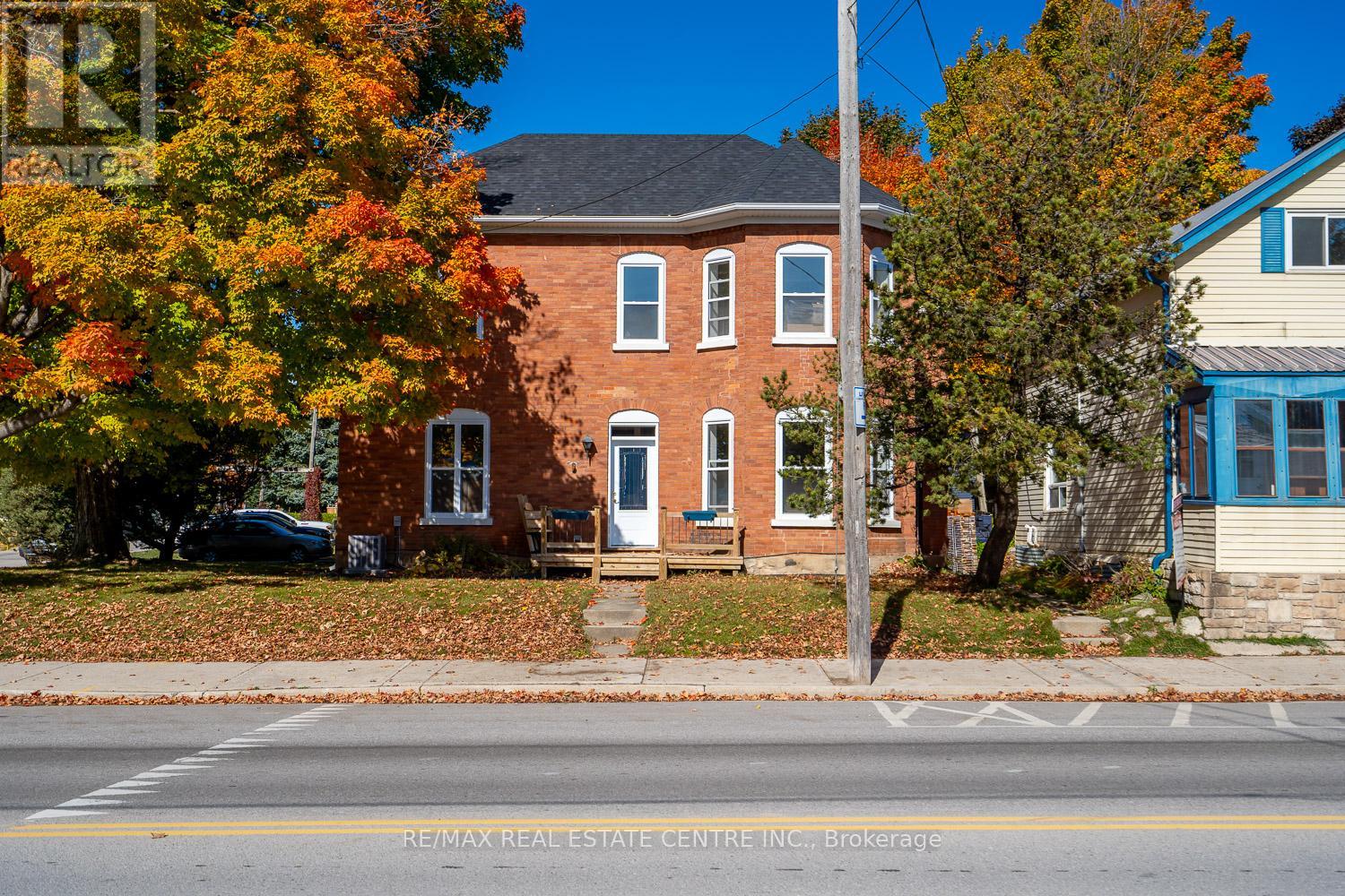 154 Main Street W Property Photo 1