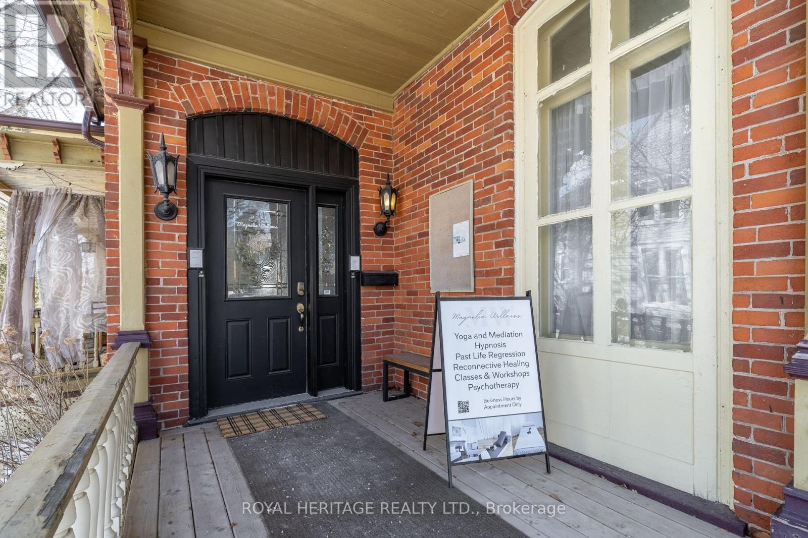 81 Main Street Property Photo 6