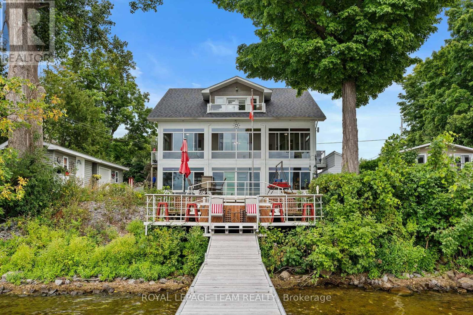 330 Gardiner Shore Road Property Photo 3