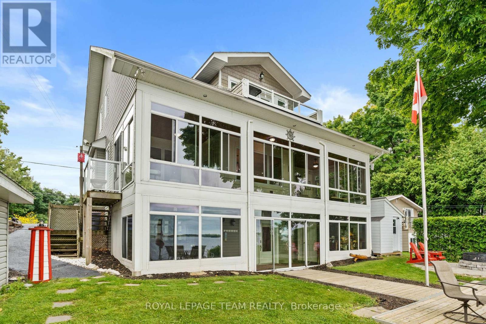 330 Gardiner Shore Road Property Photo 4