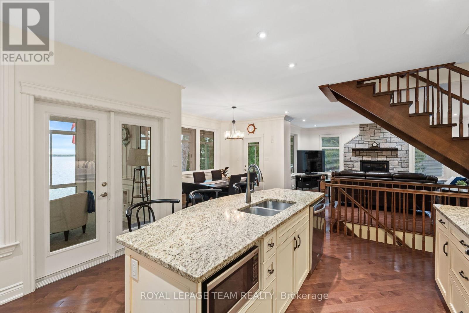 330 Gardiner Shore Road Property Photo 24