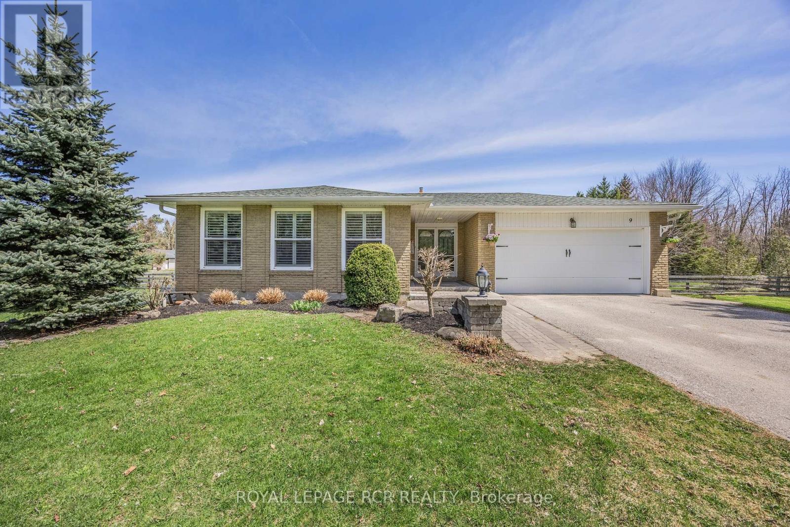 9 Woodland Road Property Photo