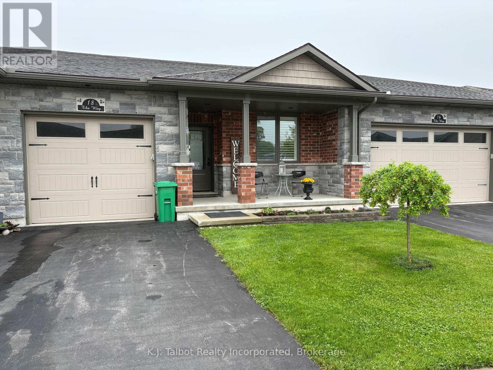 Unit #18 - 18 The Way Property Photo 1