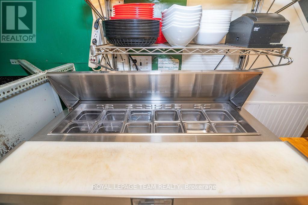 39280 Combermere Road Property Photo 21