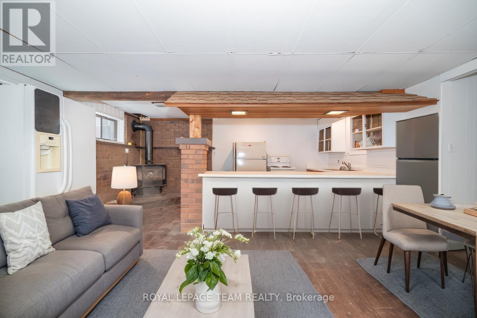 39280 Combermere Road Property Photo 40