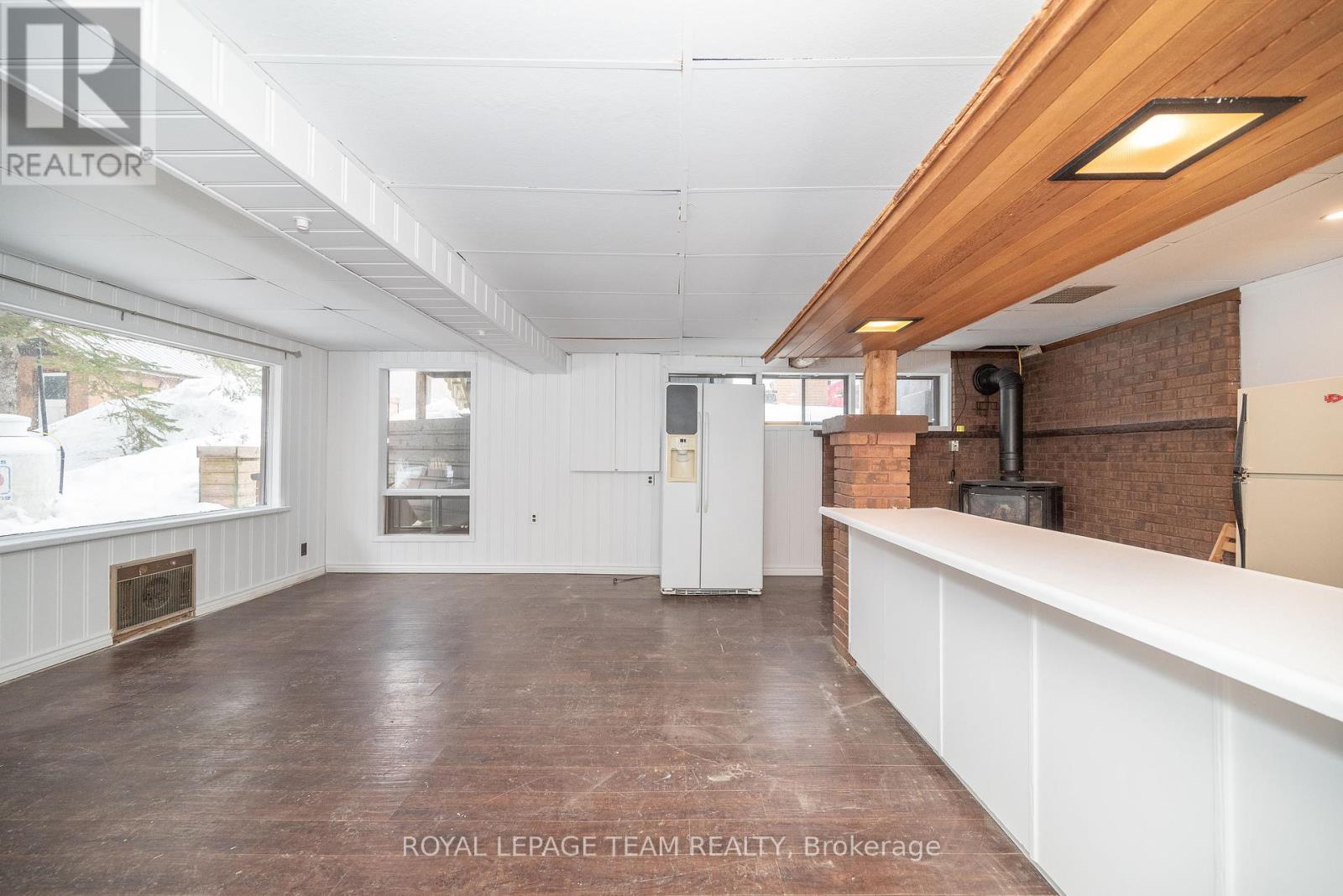 39280 Combermere Road Property Photo 43