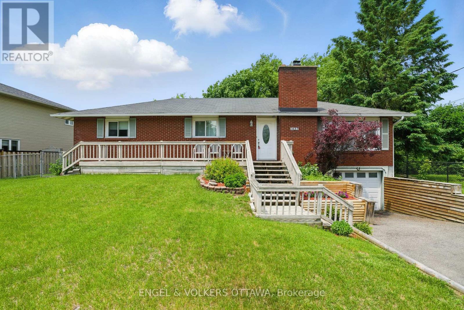 1427 Rosebella Avenue Property Photo 1