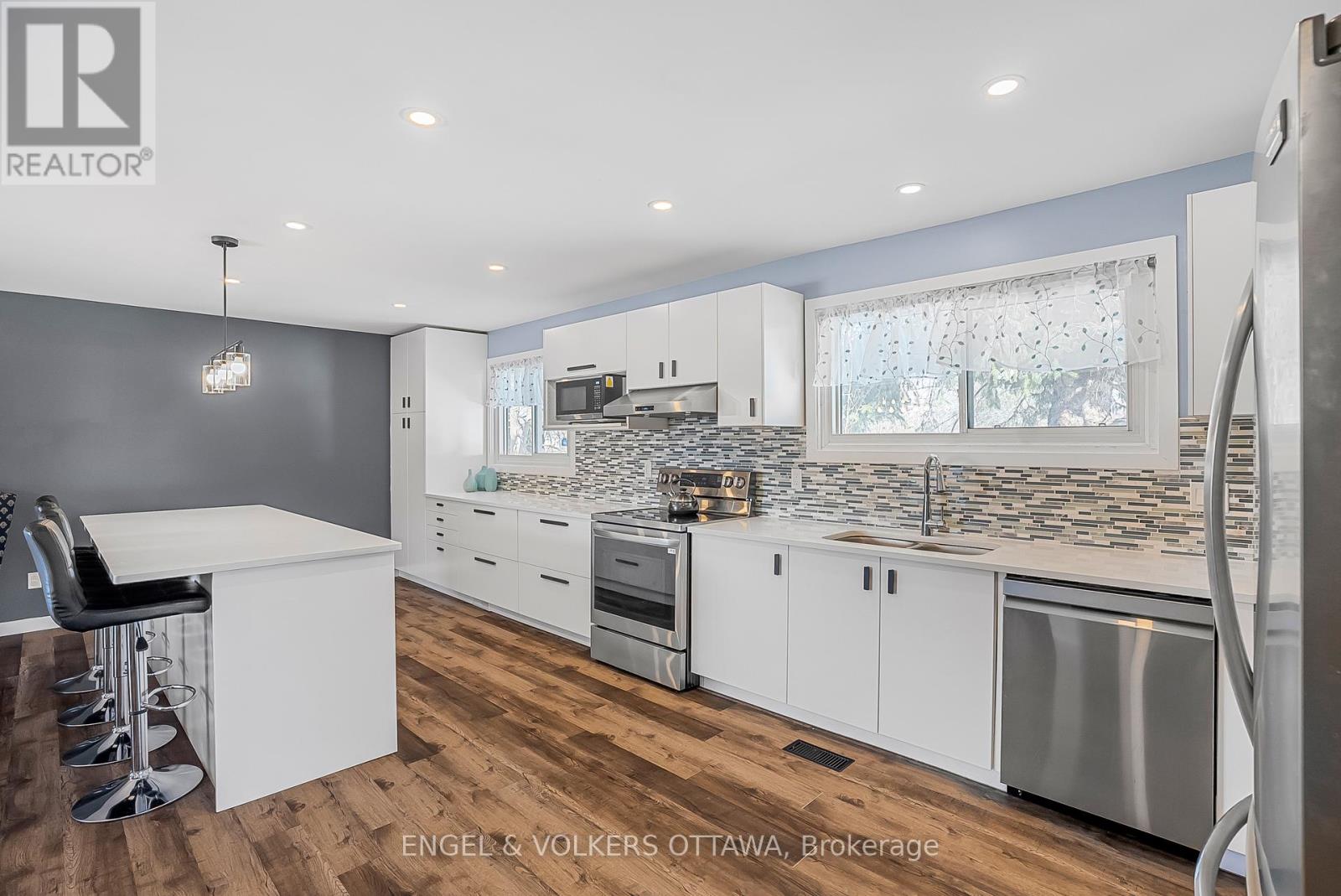 1427 Rosebella Avenue Property Photo 12