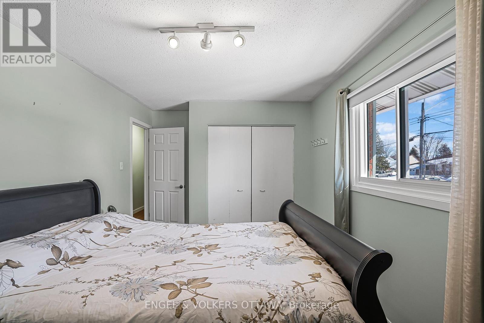 1427 Rosebella Avenue Property Photo 27