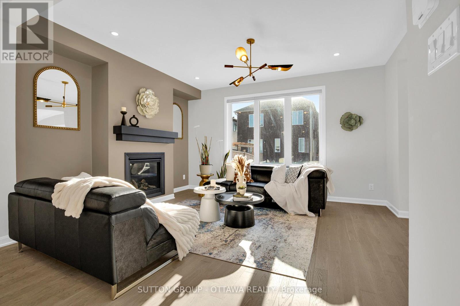 1021 Offley Road Property Photo 12