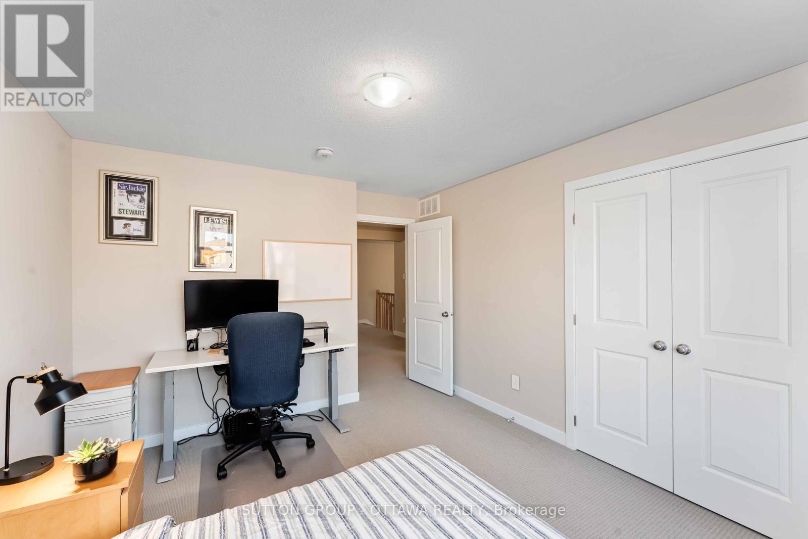 80 Aridus Crescent Property Photo 32