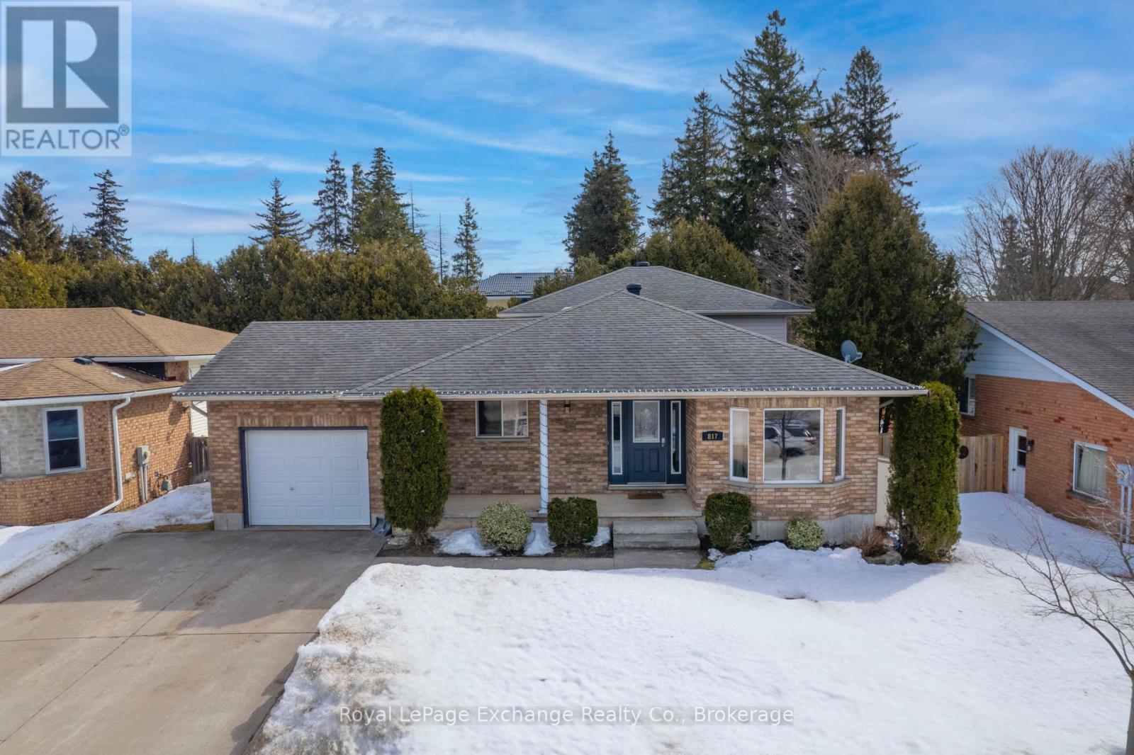 817 Waterloo Street Property Photo