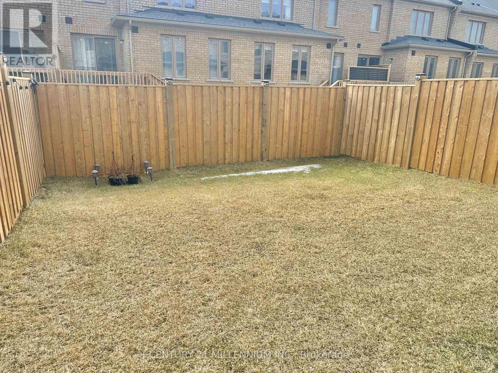 25 Harwood Street Property Photo 38