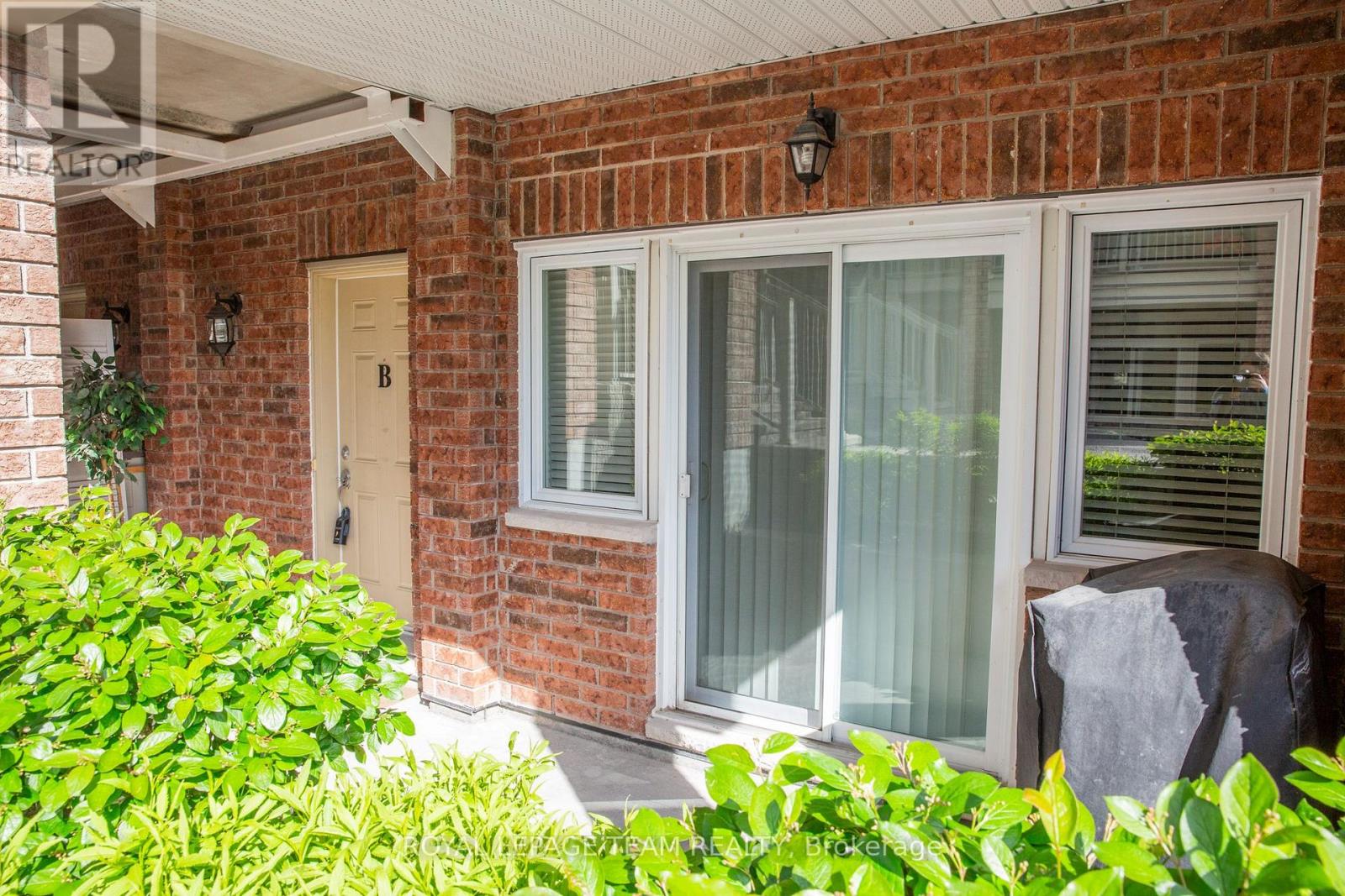B - 1113 Stittsville Main Street Property Photo 3
